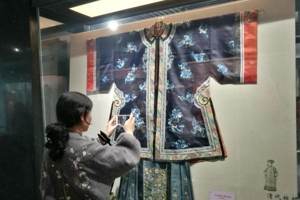 首屆景泰藍“藍粉節”在京啟動 多元互動體驗傳統文化