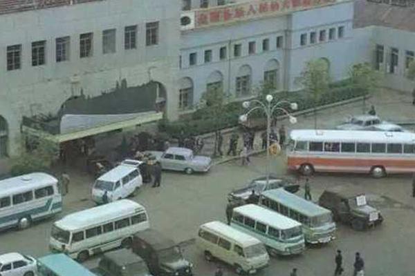 合肥市中青年作家学习班开班