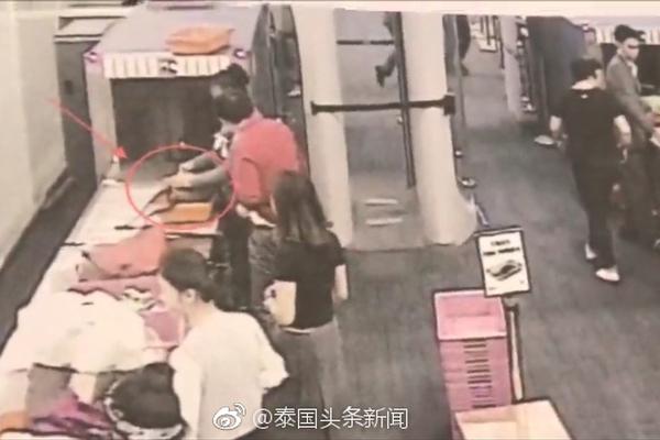 请百万粉丝主播带货成交量为0，损失该由谁来赔？
