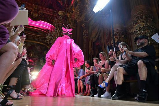 Schiaparelli Haute Couture Fall 2018