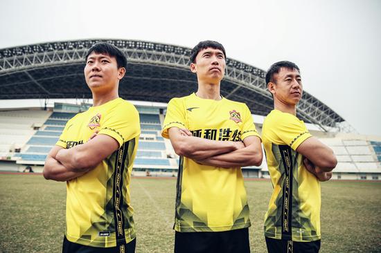 【定格】内蒙古中优通过中国足协准入资格