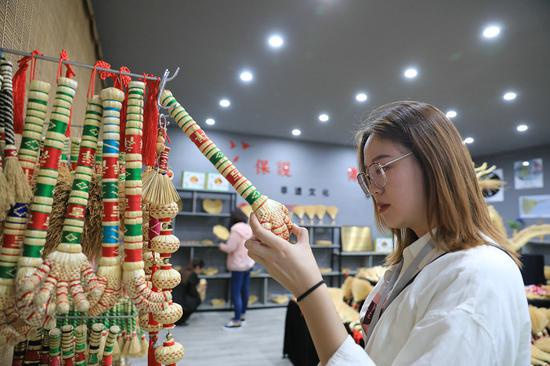 昌隆镇人口_建平县昌隆镇图片