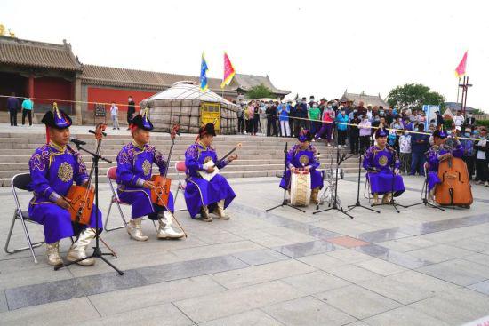 内蒙古自治区锡林浩特市第十七届游牧文化节开幕