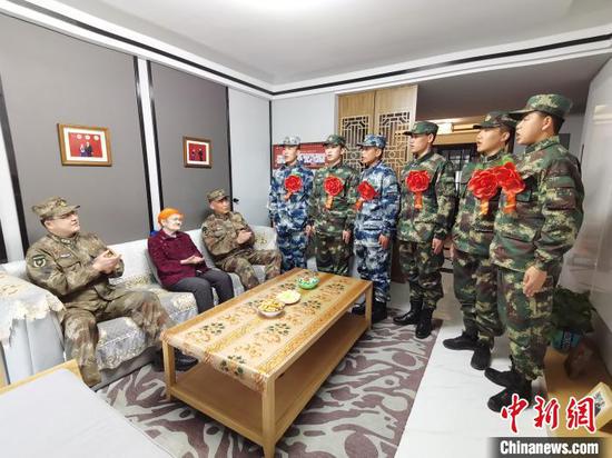 图为活动现场。 杨启武 摄