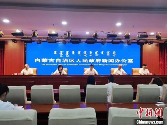 图为新闻发布会现场。 张林虎 摄