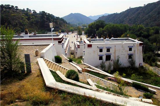 阴山古刹五当召