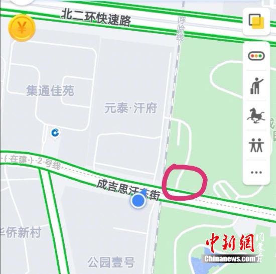 图为:售楼部的地理位置 胡永凤 摄