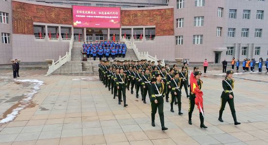 图为活动现场。