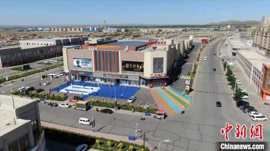 图为商都县城的航拍图。 胡忠杰 摄