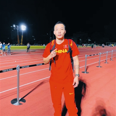通辽小伙吴智强出战奥运会4×100米决赛 家乡亲友隔空