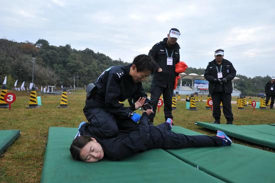孙婉桐参加全国大城市公安机关警察体育三项赛