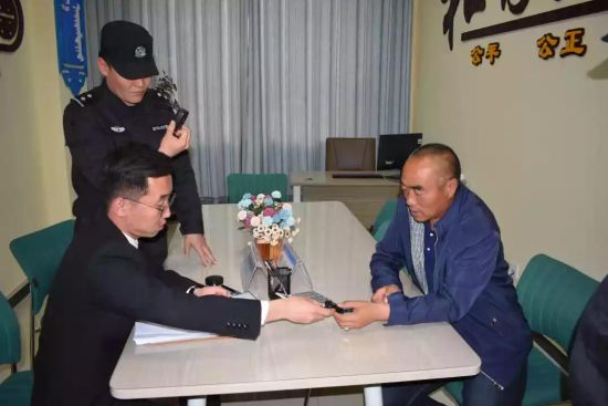 圆满完成任务。