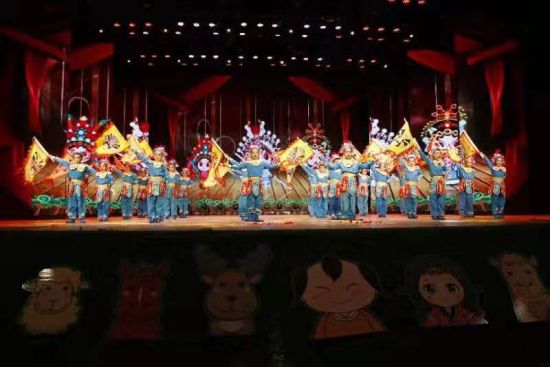 图为活动现场