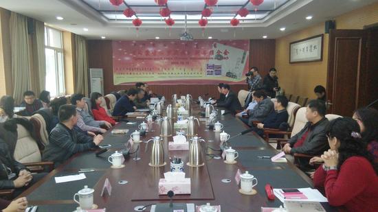 中国俄罗斯族人口_俄罗斯族(2)