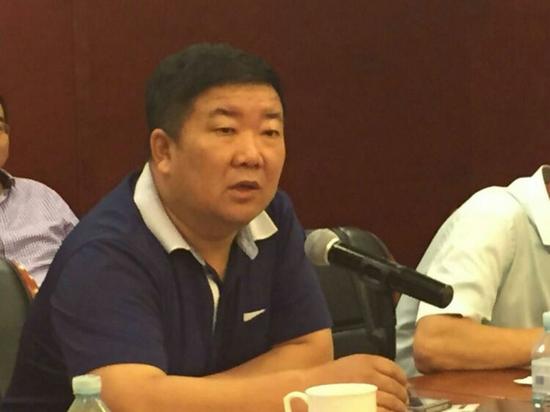 呼和浩特市政府副秘书长兼驻京联络处:白立华