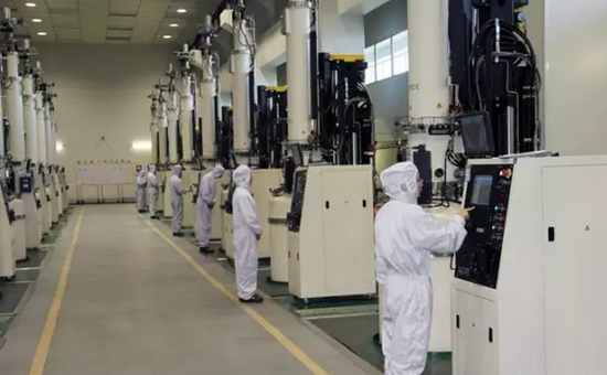 蓝宝石和半导体材料前景广阔 赛罕区高新产业