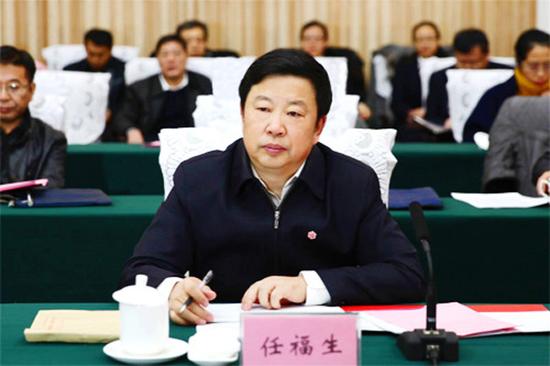 内蒙古自治区政府副秘书长任福生作内蒙古自治区政府质量工作情况汇报