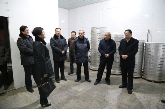 杨玺局长一行在新城区丰泰食品加工园区检查指导工作