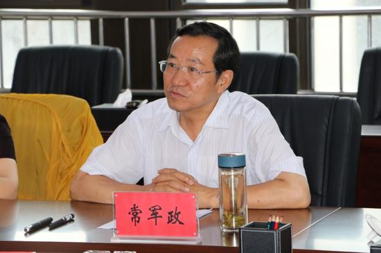 自治区副主席常军政赴和林格尔新区考察新区建设情况
