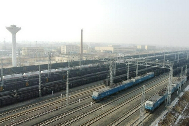 呼和浩特市：“万吨大列”运煤保障进行时