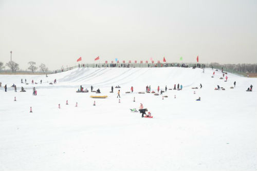 滑雪区