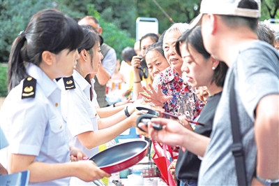 摄影/本报记者 马丽侠