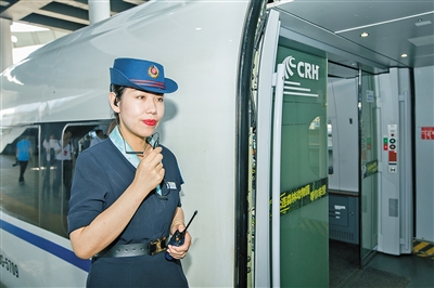 乌兰浩特多少人口_乌兰浩特火车站图片(2)