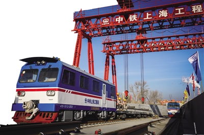 地铁轨道运输车