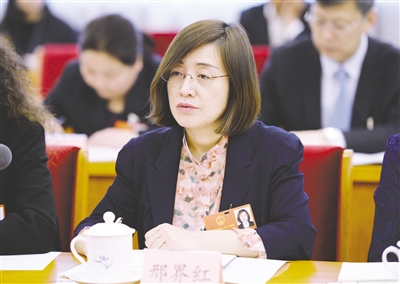 邢界红代表。 本报记者 袁永红 摄