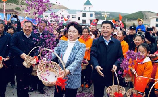 图为活动现场。