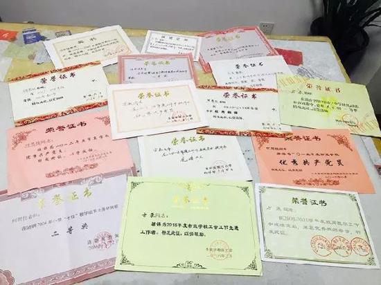 被问起当教师什么时候最幸福?