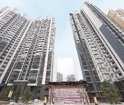 图为兰州市城关区雁滩路拍摄的一处新建小区。
