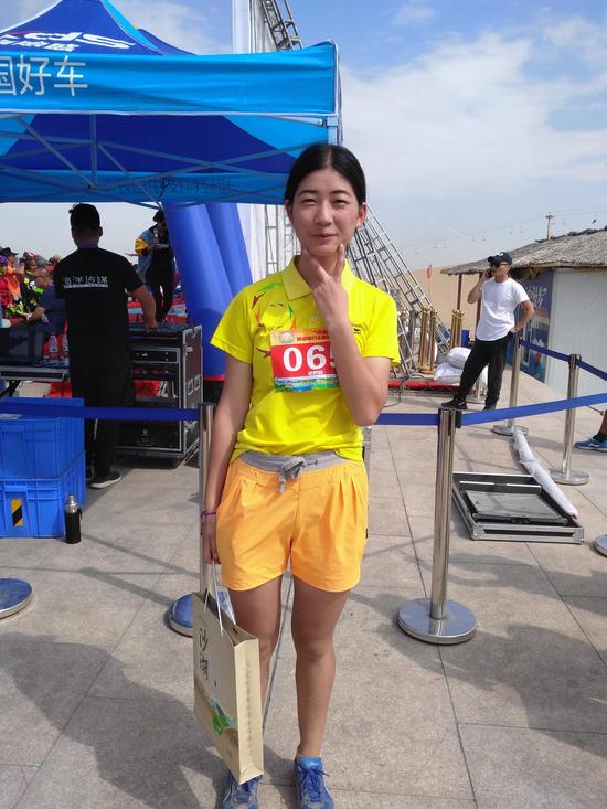 越野跑女子组冠军田风霞