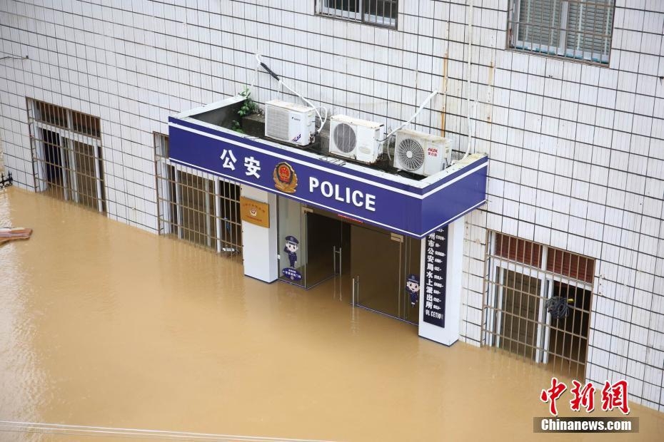 椎名空蕾絲邊