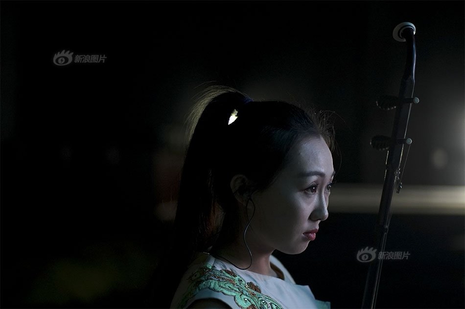 男ji大巴进入女人身体