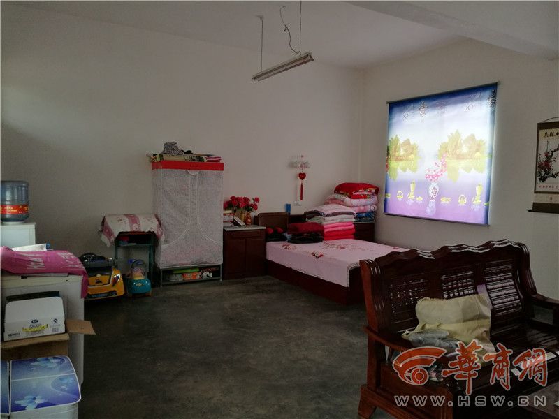 小章魚吸允