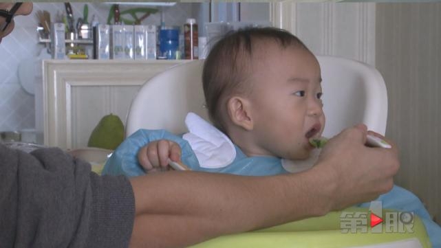 人瘦胸大身材