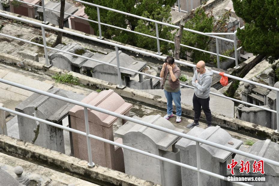 欧美三级乱伦人兽