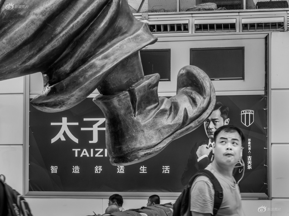 自慰被发现岳帮