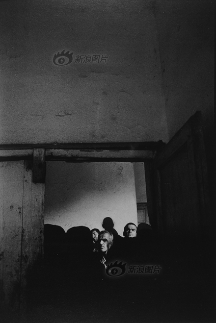《巴尔干半岛》系列：阿尔巴尼亚，Nikos Economopoulos作品，1991