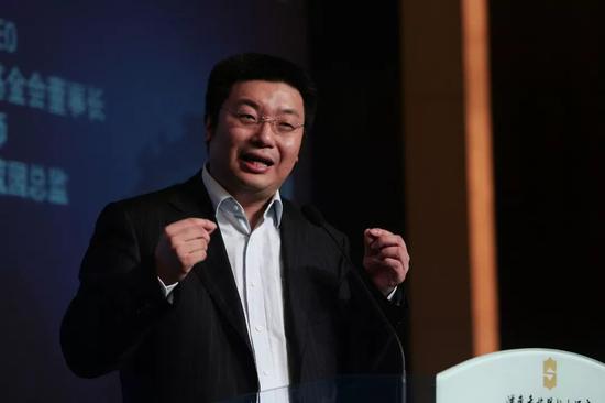 分众传媒董事长_分众传媒(2)