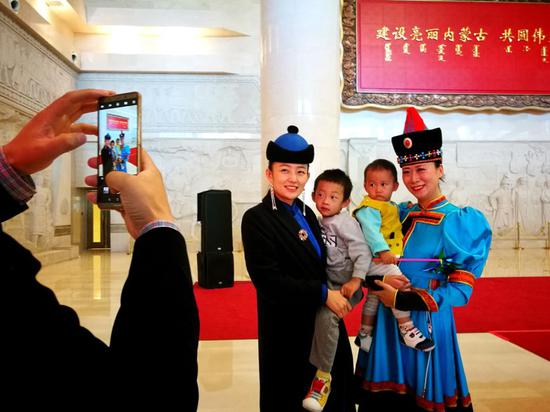 2018-10-02，内蒙古博物馆。国庆，让我们在历史中“畅游”。作者：刘涛