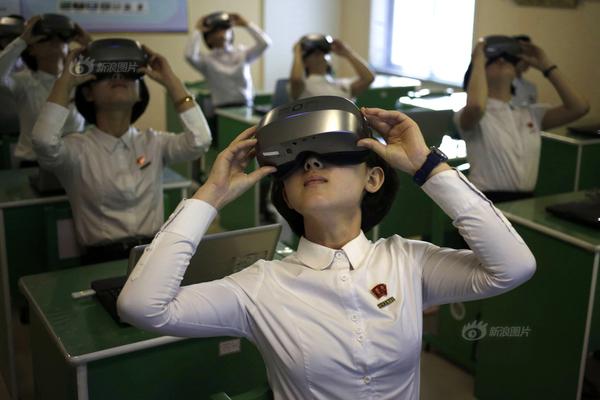 2023换7真实交流 _ 小小世界,下载小小世界二