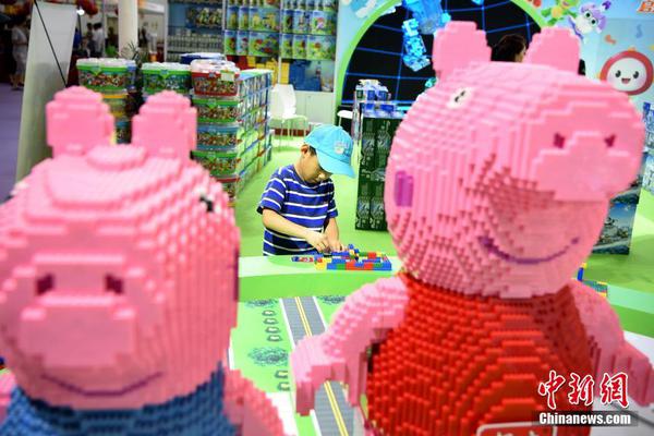 2025年新澳门和香港正版免费资料大全,全面释义、解释与落实与警惕虚假宣传