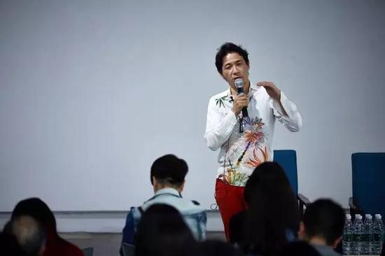 无量2016年第八届三影堂摄影奖展览开幕