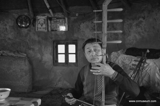 5《茫哈-牧族部落》&nbsp; 作者：胡国志 作品共30幅