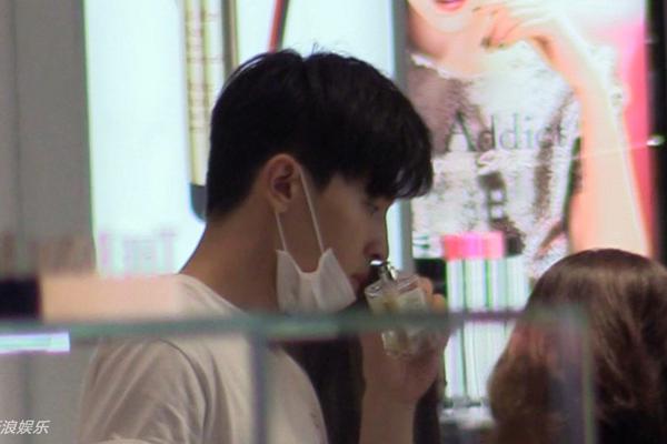 曼联 巴萨-乐鱼app(leyu)官方网站-乐鱼官网