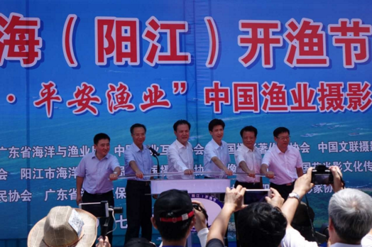 启动仪式现场 景卫东摄