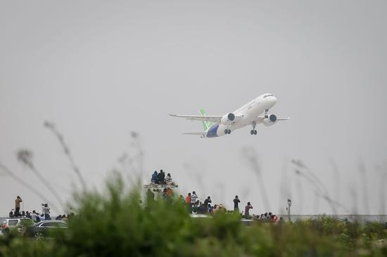 国产大飞机C919 刘行喆 摄影