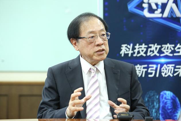 姚期智《机智过人》助力人工智能科普